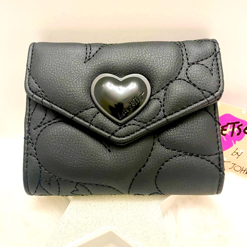 BETSEY JOHNSON‎ Blackheart BLACK HEART LB Cash Wallet New